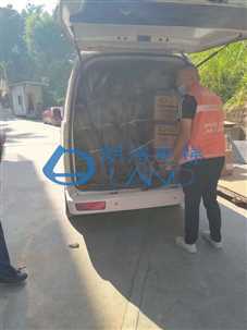 广州白云田心电梯空调项目送货中